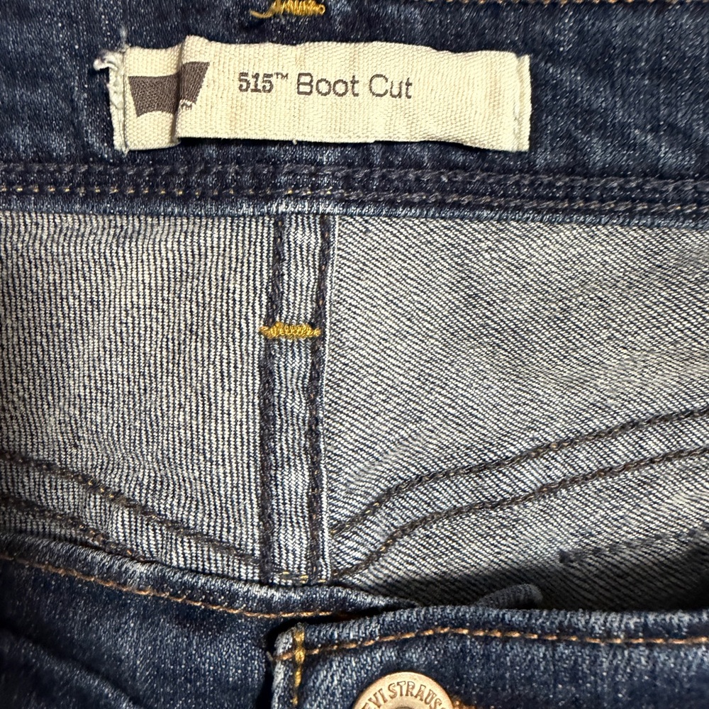 Levi’s 515 Bootcut Jeans Women’s 14L Medium Blue Stretch Denim 30” Inseam - Picture 8 of 11